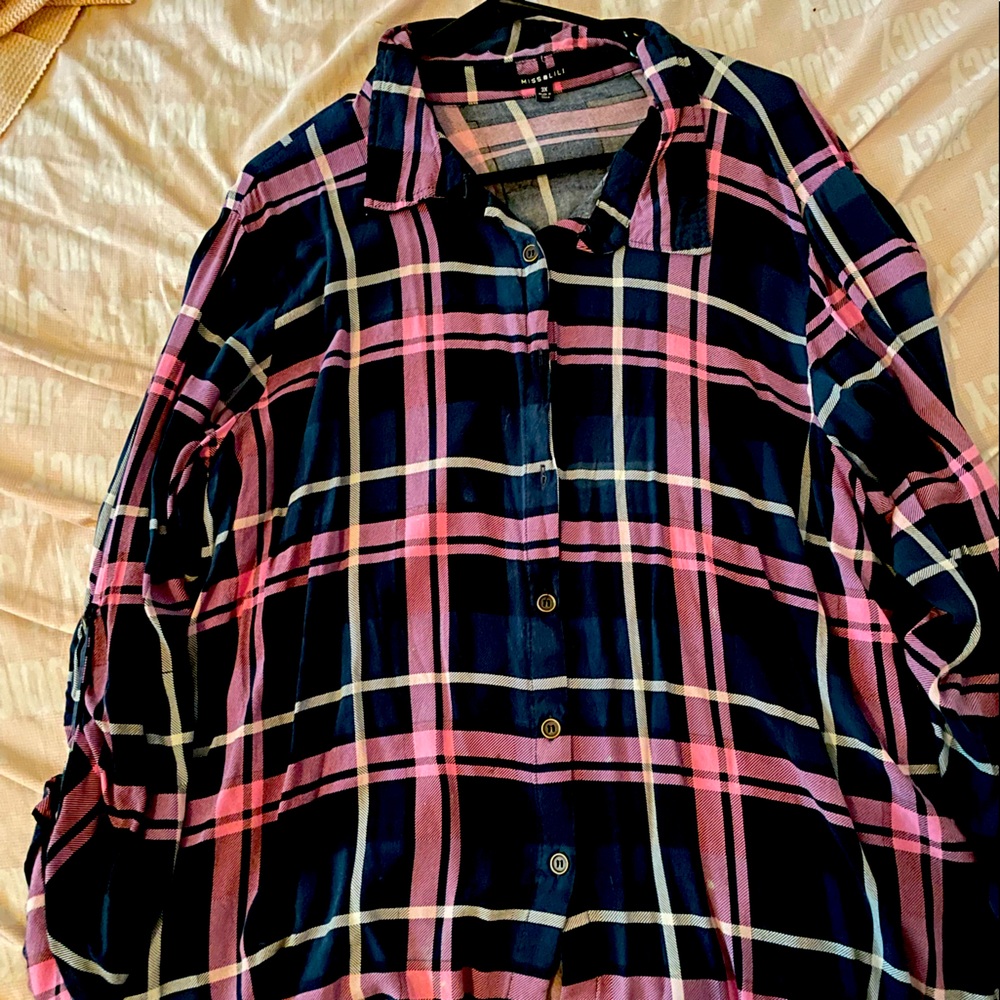 Miss lili hi-low button up